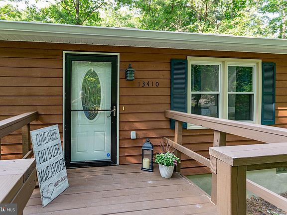 3rd image of 13410 Wilderness Park Dr