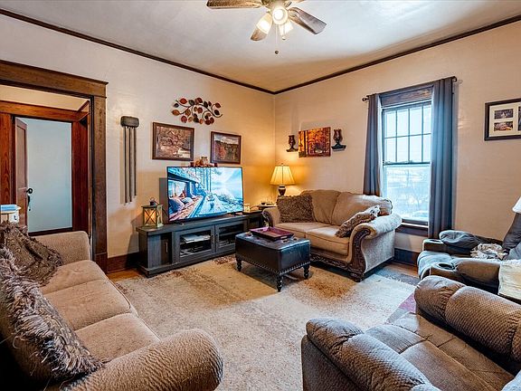 3rd image of 202 Y St