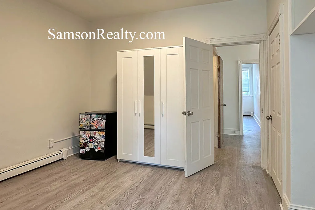 4 bed, $4,875 — Photo 3