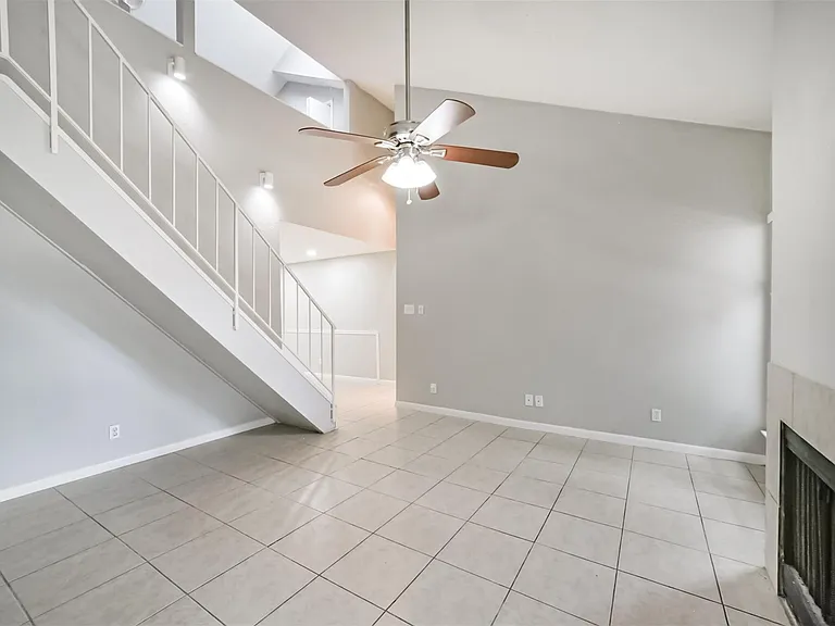 10811 Richmond Ave #65 — Photo 9