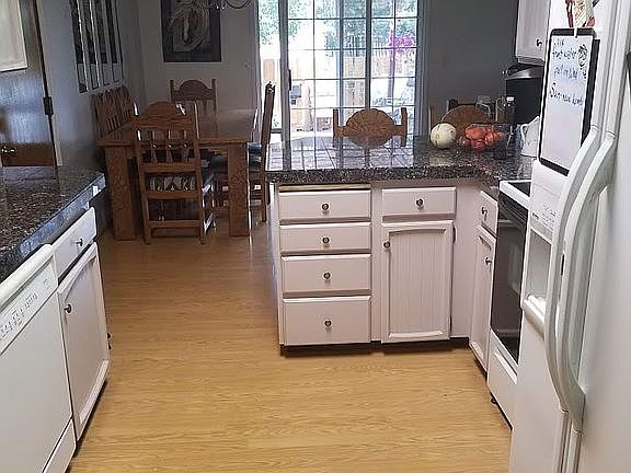kitchen and diningroom