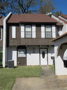 736 Highland Square Dr, Shreveport, LA, 71107