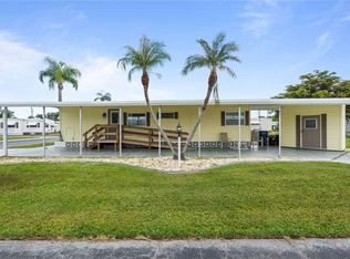 5319 Chateau Ln, Bradenton, FL 34207