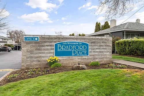 Bradford Place Photo 1