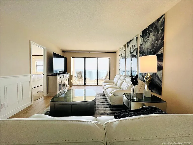 10044 S Ocean Dr #1005 — Photo 25