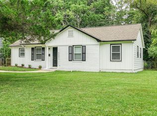 6607 Willow Spring Rd #L21, Charlotte, NC 28215