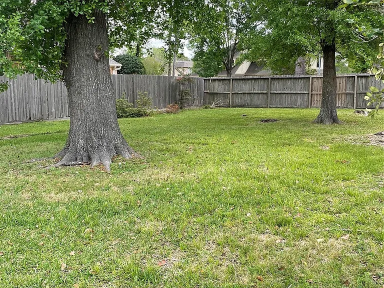 21122 Harvest Hill Ln — Photo 4