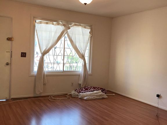 5th image of 1559 Shafter Ave