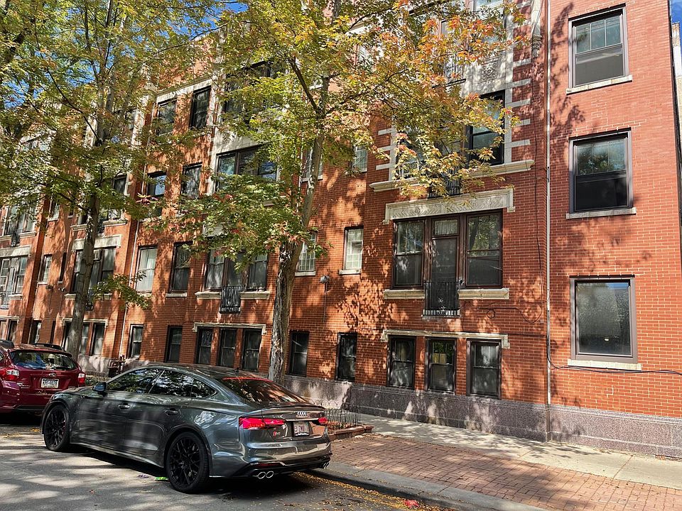 1st image of 5143 S Kenwood Ave #107