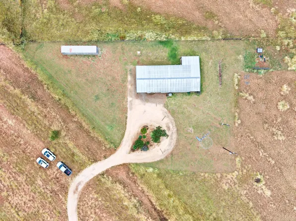 672 County Road M, Wilson, TX 79381