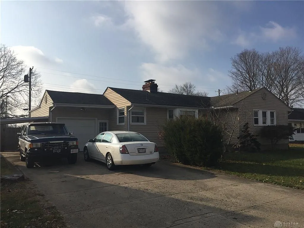 20 Wolf Ave photo 1