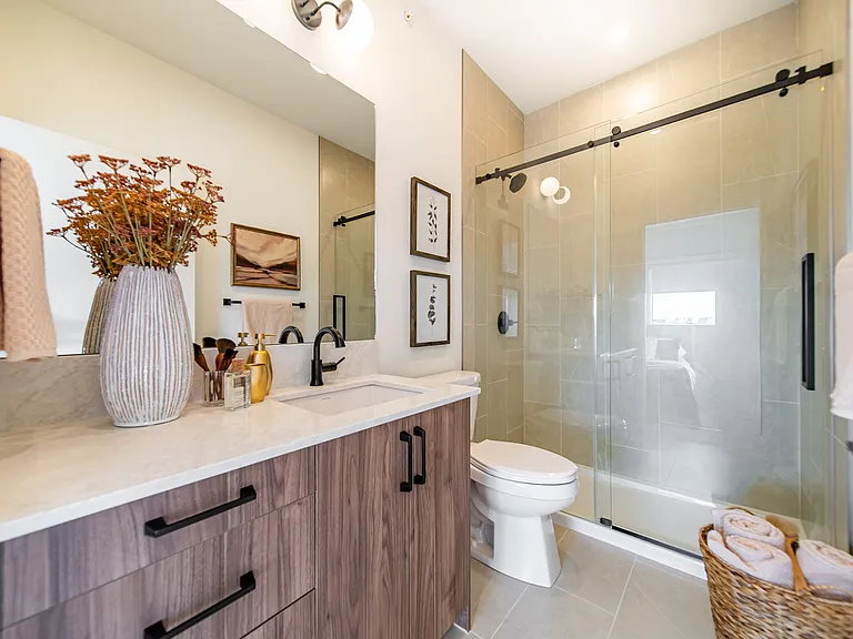 6420 Bowwood Dr NW — Photo 93