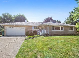 2008 Boehme St, Lockport, IL 60441