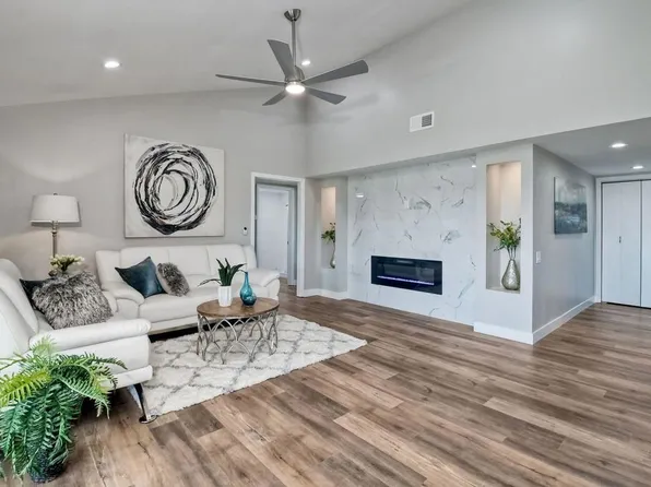 3755 Vista Campana N Unit 51, Oceanside, CA 92057