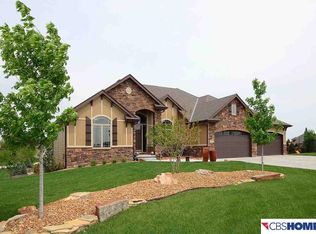 16554 Longbow Loop, Omaha, NE 68136