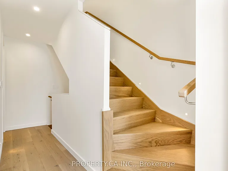 301 Keele St #4 — Photo 25