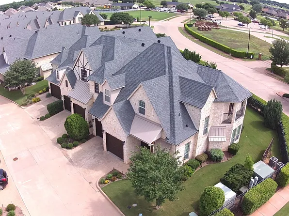 2541 Vineyard Dr, Granbury, TX 76048