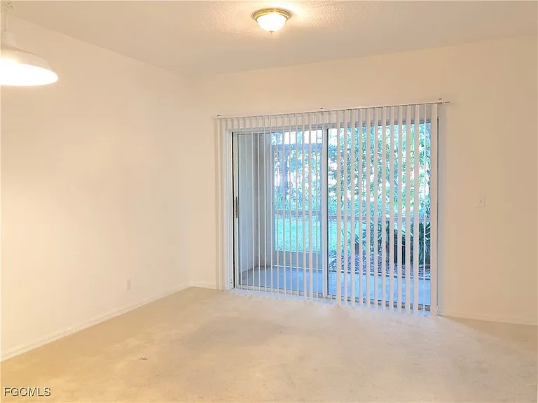 8073 Pacific Beach Dr — Photo 5