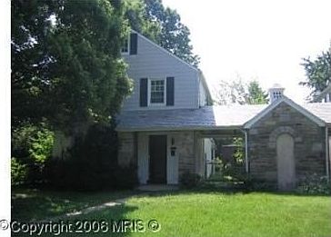 1st image of 309 Woodbourne Ave