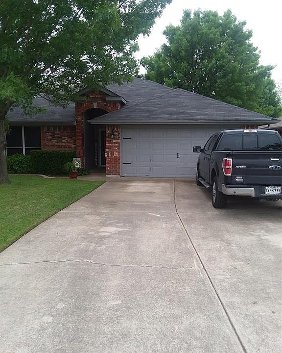 1st image of 701 Big Willow Dr