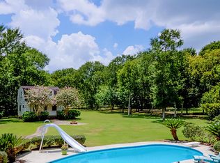 5203 J Albert Dr, East Bernard, TX 77435