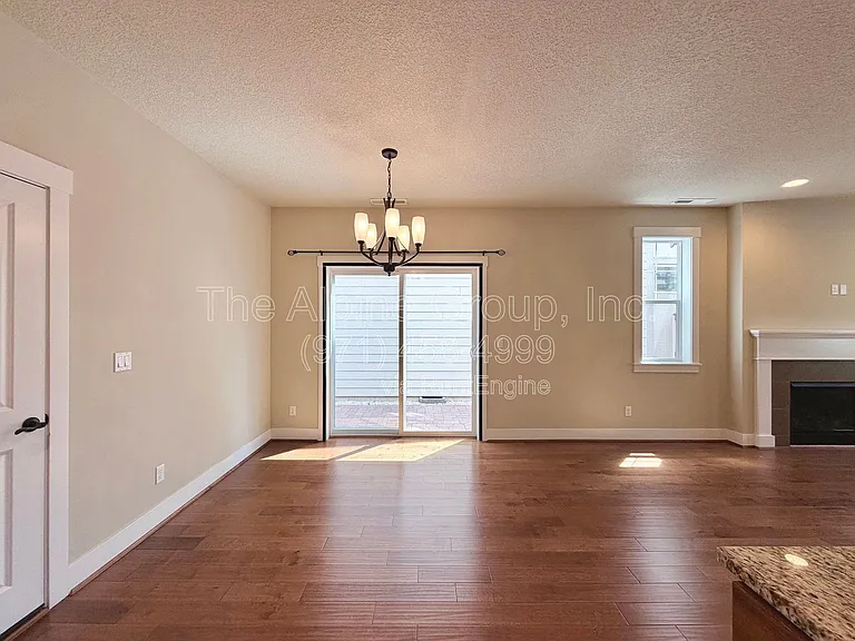 378 SW Mitchum Ter — Photo 11
