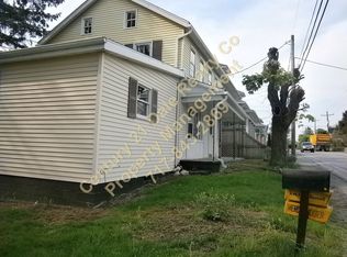 1042 Old Hanover Rd, Spring Grove, PA 17362