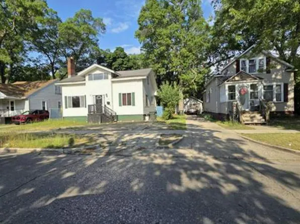 1925 Hoyt St, Muskegon, MI 49442