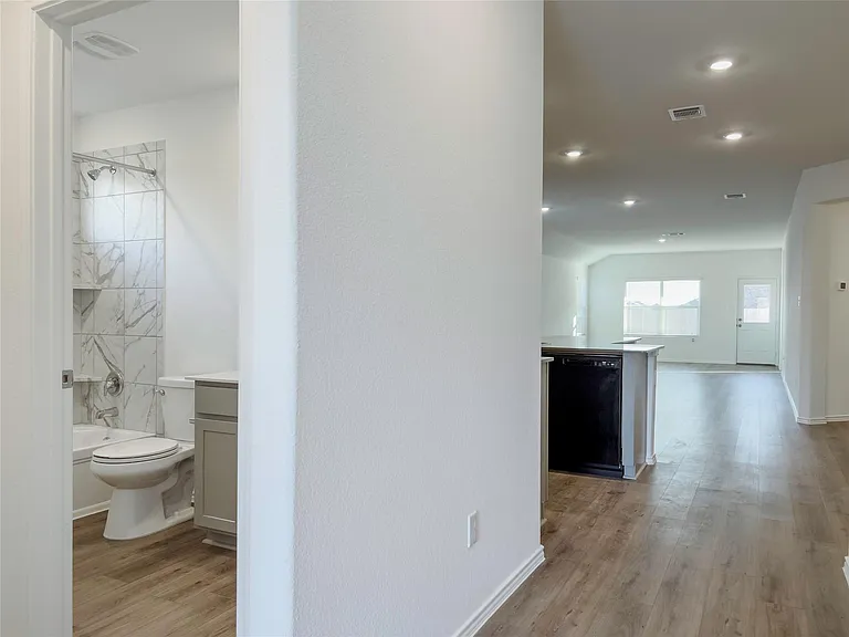 603 Waterway Ave — Photo 22