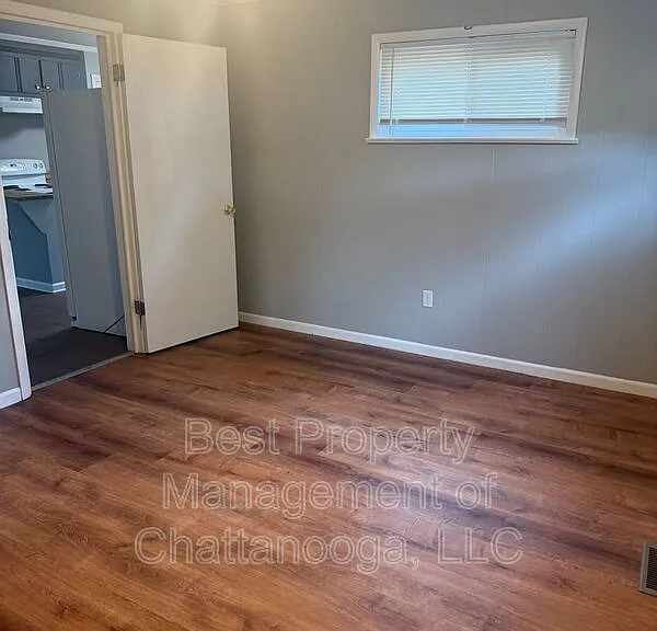 1602 Maxwell Rd — Photo 7