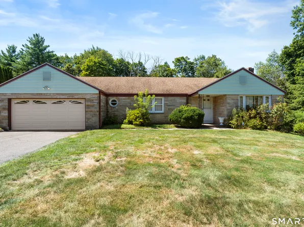 429 Mountain Road, West Hartford, CT 06107