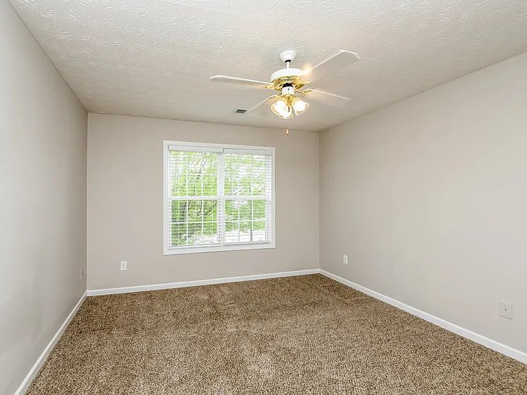 2508 Santa Clara Ct SE — Photo 15