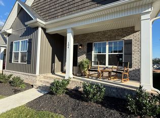 104 Roseberry St, Oak Ridge, TN 37830