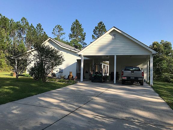 Paved Drive&Covered Carport