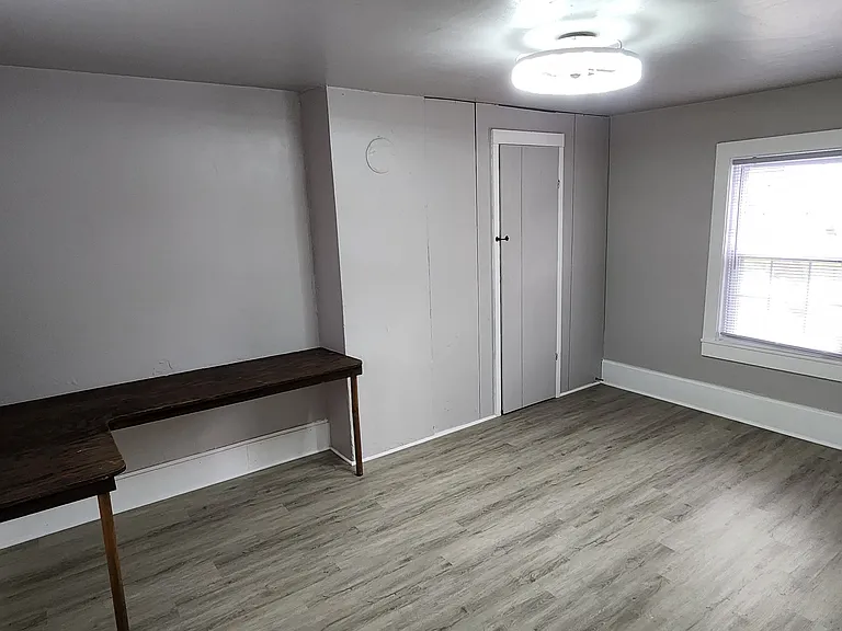 85 Maple St — Photo 21