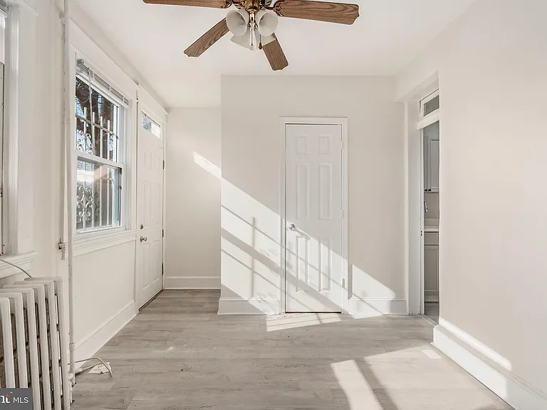 1805 Potomac Ave SE — Photo 20