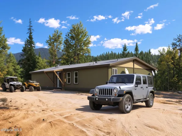 16817 N Right Fork Rd, Hauser, ID 83854