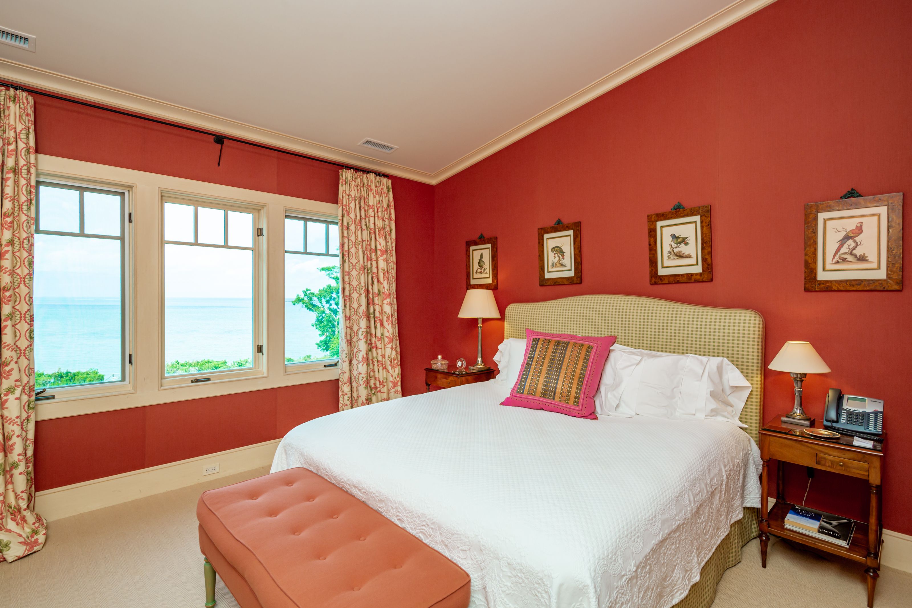 62 Louse Point Rd, East Hampton, NY 11937 Out East