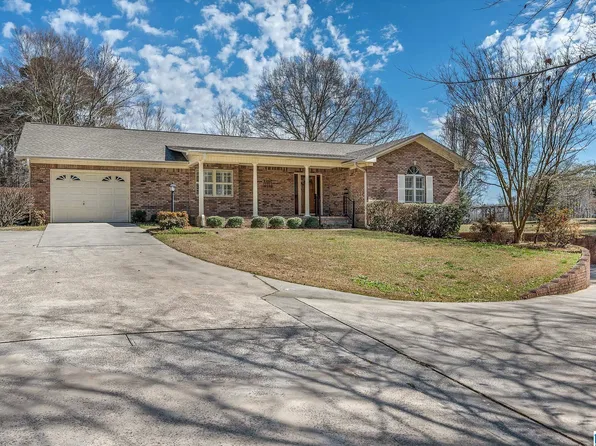 3821 Mount Olive Rd, Mount Olive, AL 35117