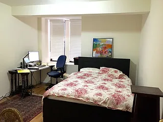 Rented by Moises Farhart, LREB