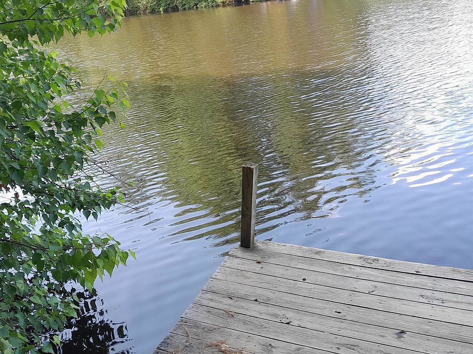 28th image of this home