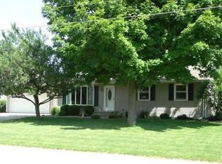 114 Richards St, Dalzell, IL 61320