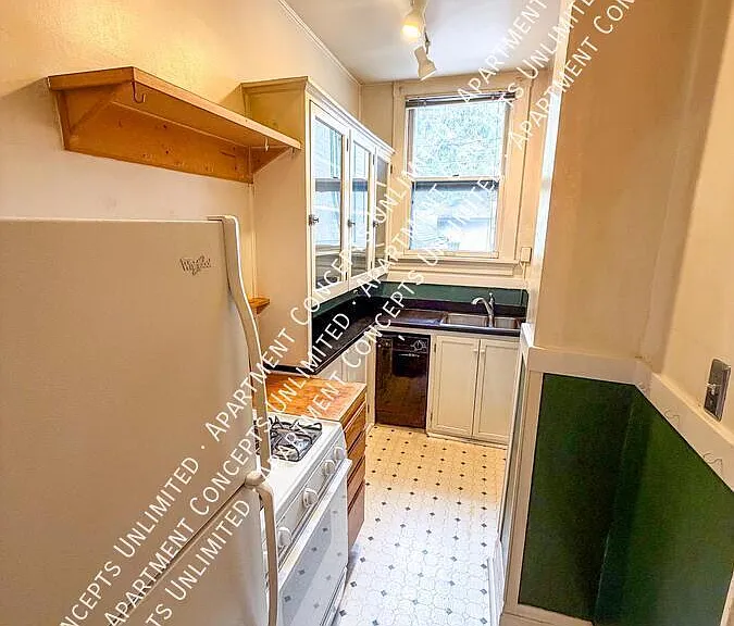 1302 N Williams St #1 — Photo 9