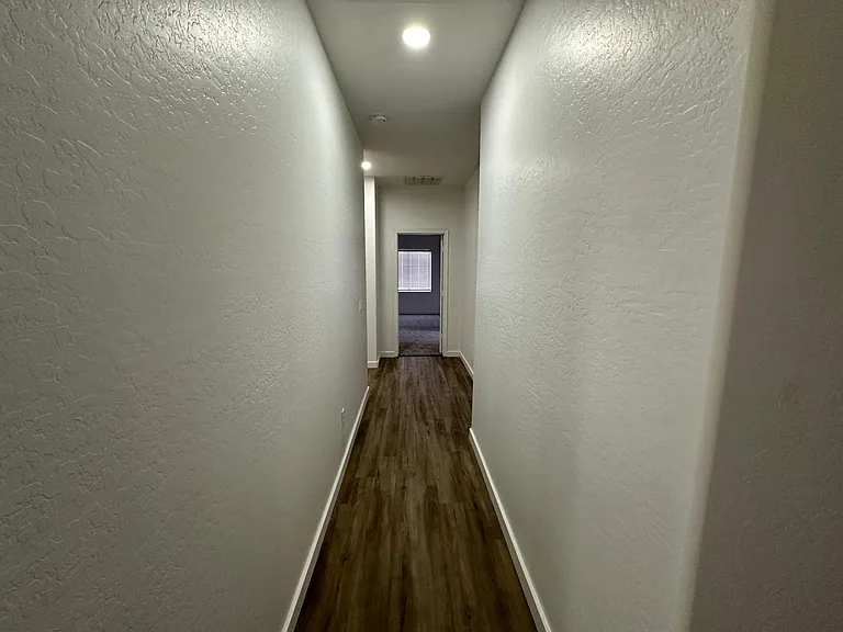 15238 W Custer Ln — Photo 14