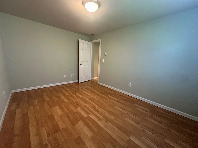 415 Healy Ave S #111-1-1 — Photo 30