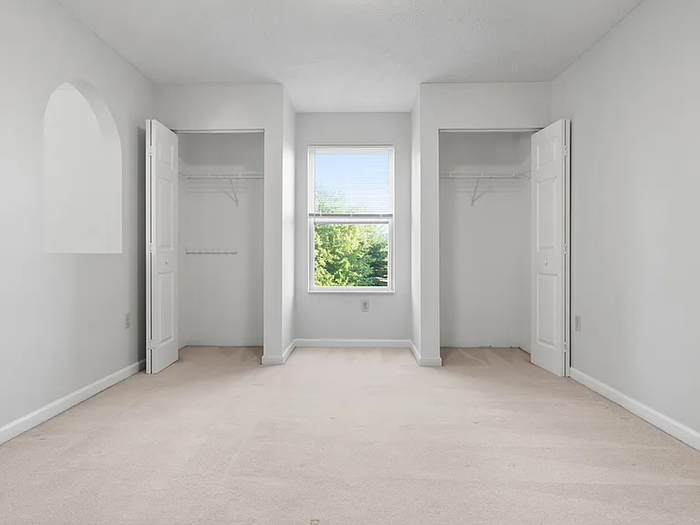 602 Cassandra Dr — Photo 35