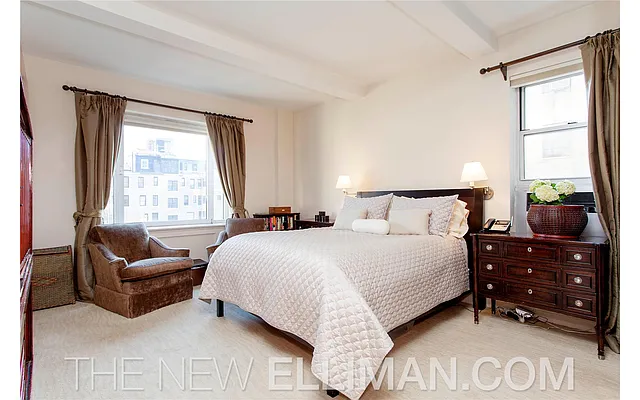 Sold by Douglas Elliman | media 14