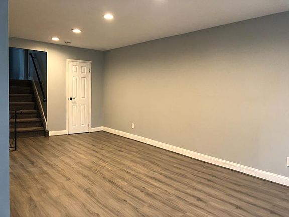 5th image of 8911 Aubrey Ave Floor 3