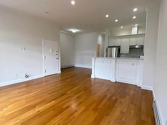 4th image of 1471 72nd St #3B