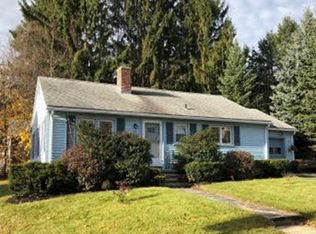 25 Cascade Rd, Worcester, MA 01602